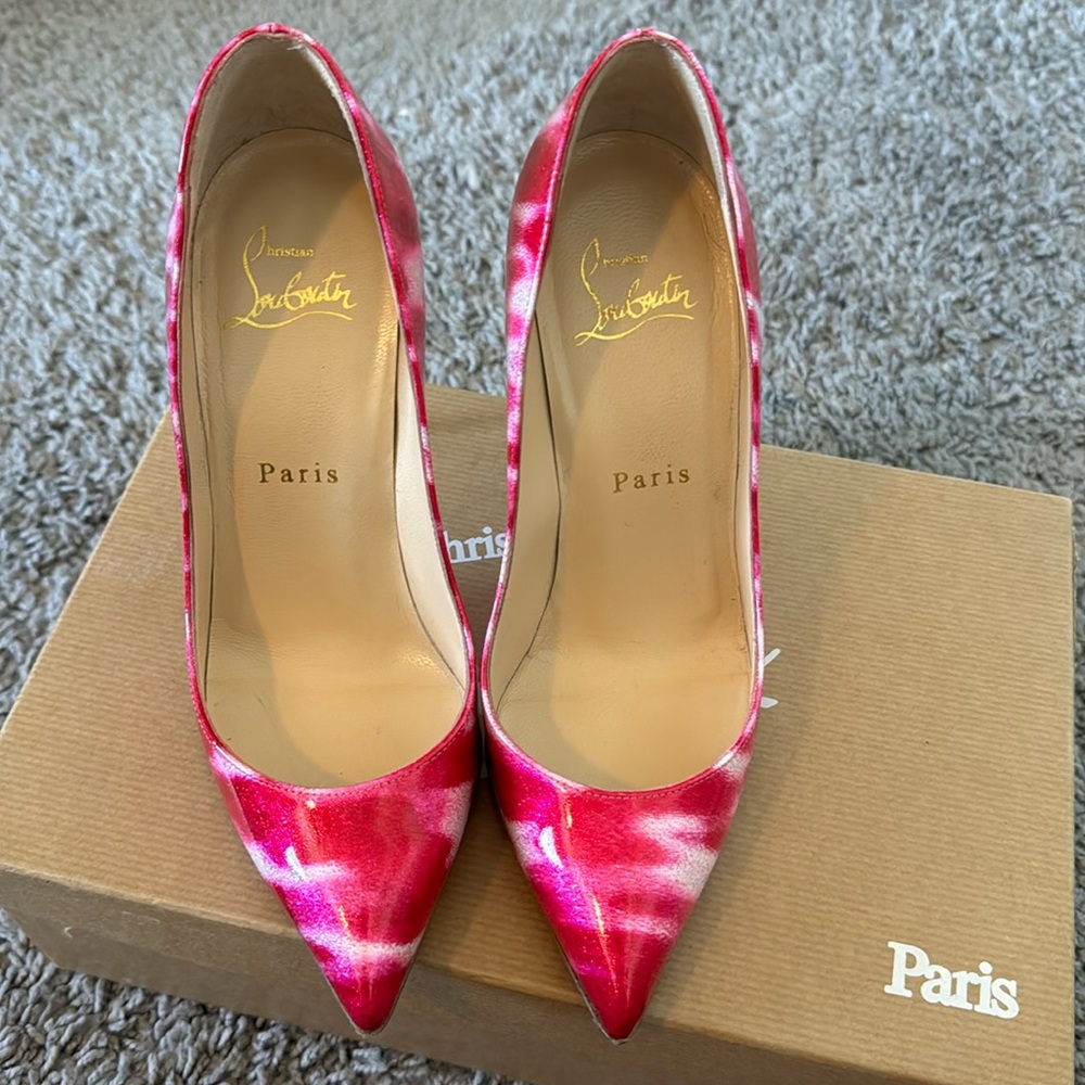 Christian louboutin pigalle follies